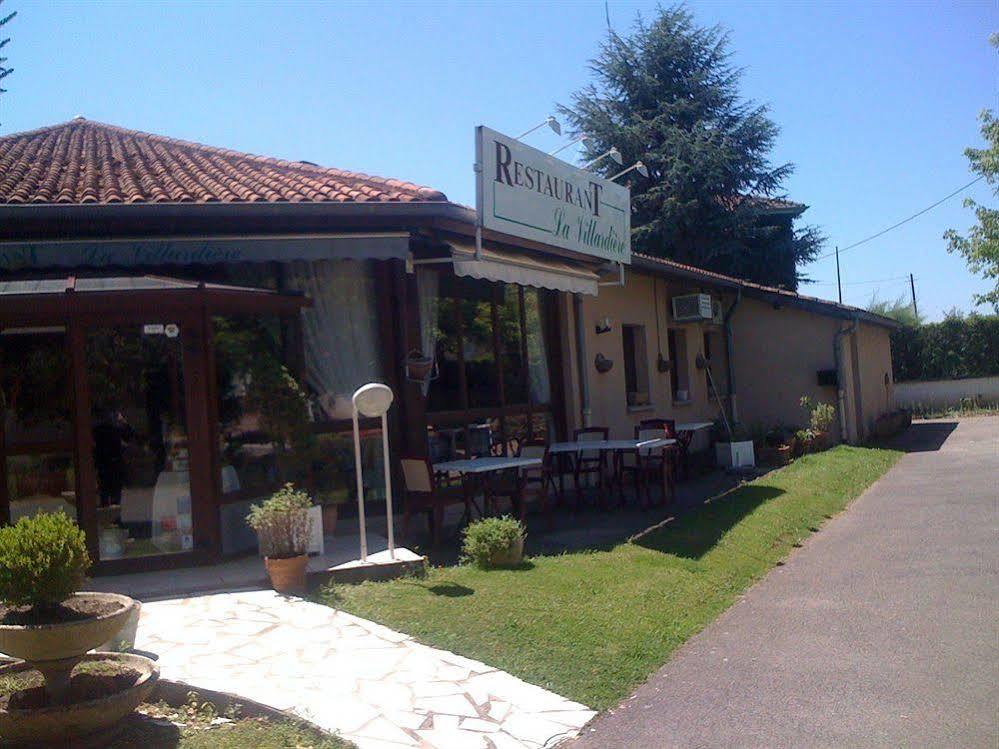 Logis Le Ribotel Villars-les-Dombes Exterior photo